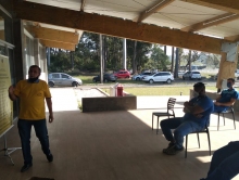 Sindicato conversa com os trabalhadores nas empresas