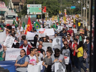 Sexta-feira começa com Greve Geral em Criciúma